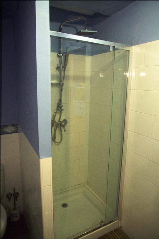 Apartamentos Saltarel-Lo Besalú Extérieur photo
