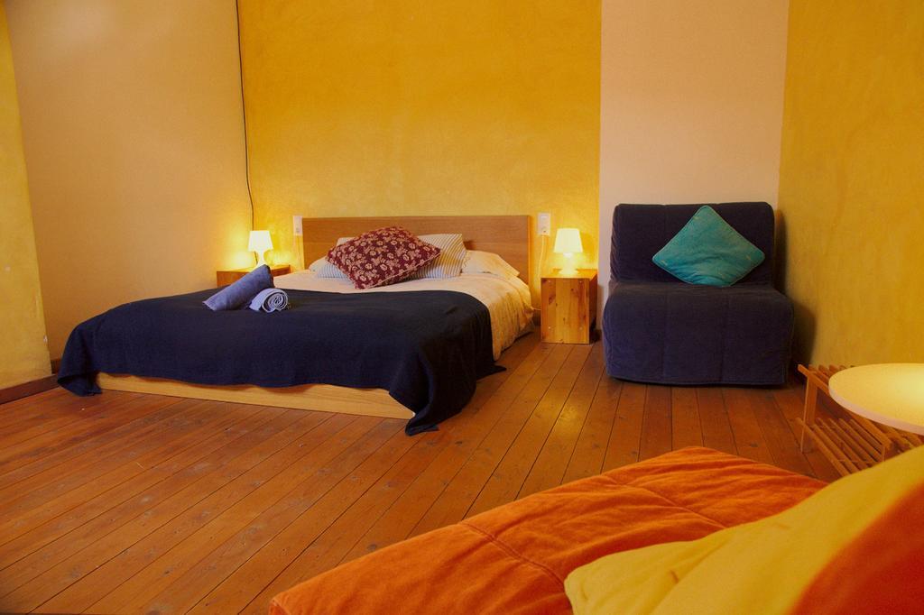 Apartamentos Saltarel-Lo Besalú Extérieur photo